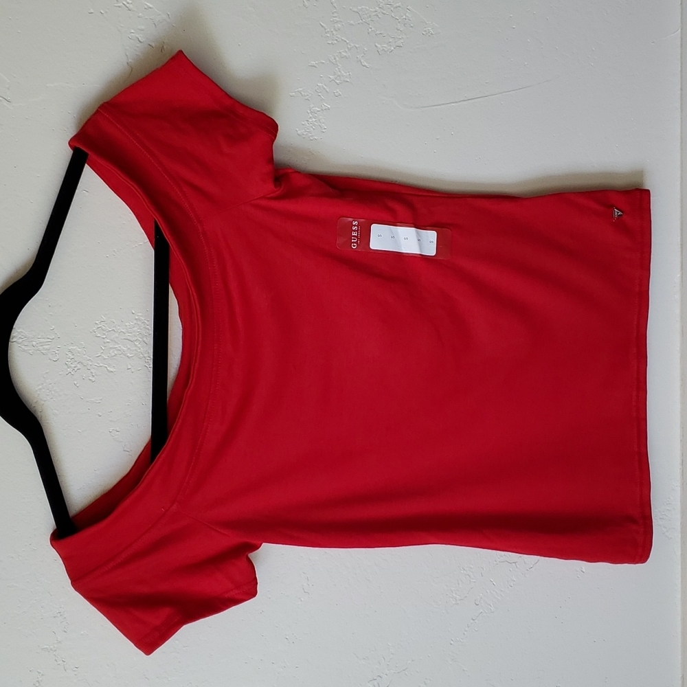 Guess Top